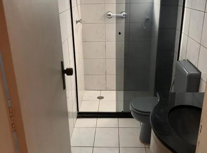 Apartamento Opcao Com Garagem Consulado, Hospitais *